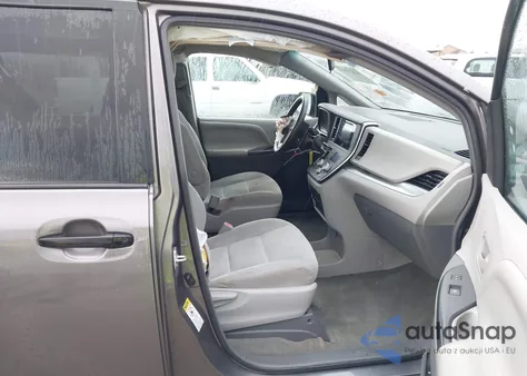 2015 Toyota Sienna из США, поврежденный, VIN 5TDZK3DC7FS547540